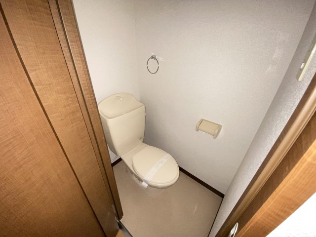 トイレ　ゆったりとした空間のトイレです