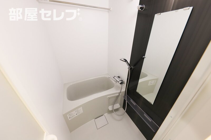バス・シャワールーム　※反転タイプ写真