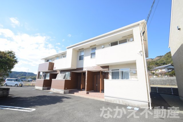 建物外観　外観は落ち着いています