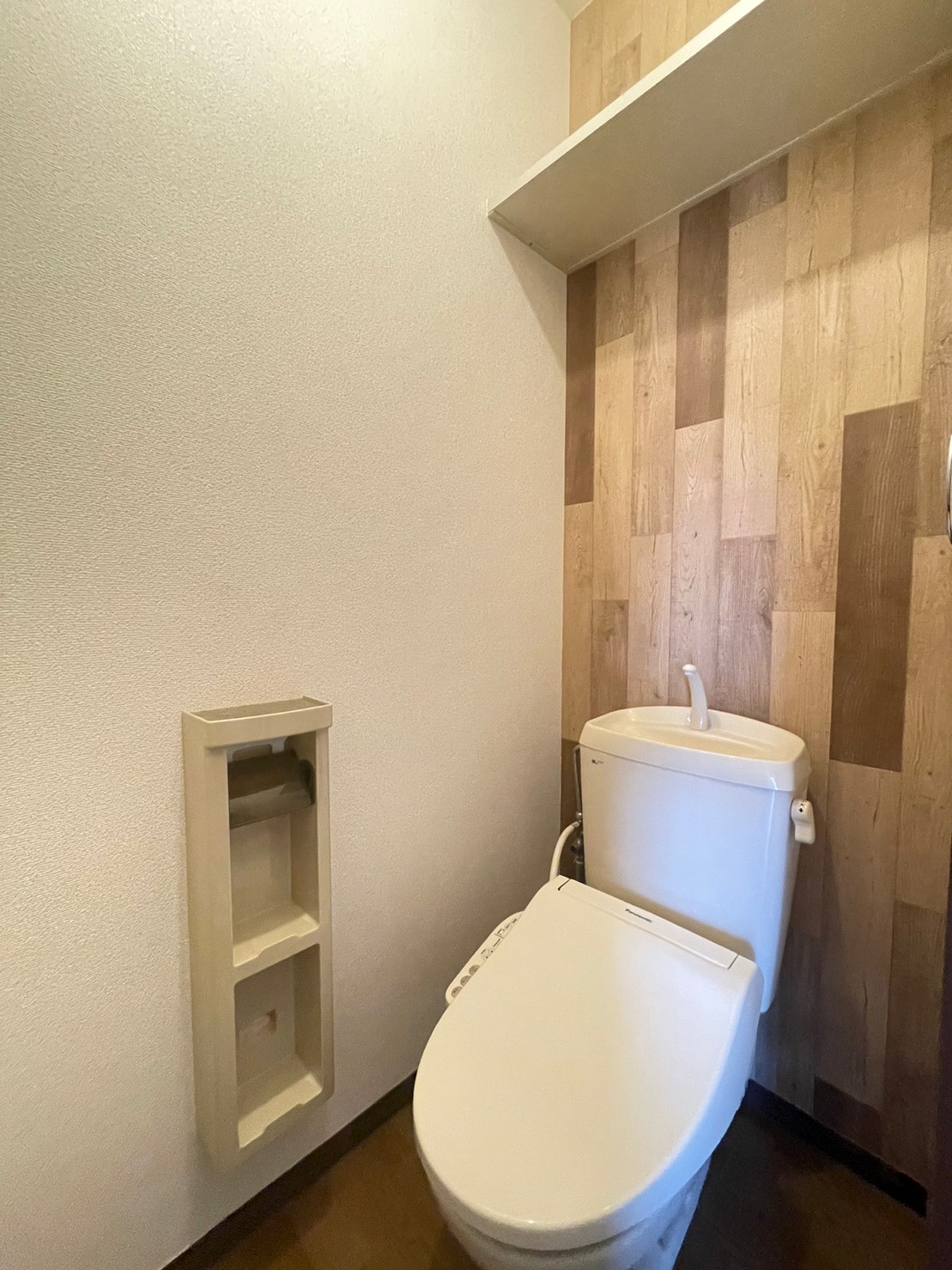 トイレ　同建物別号室