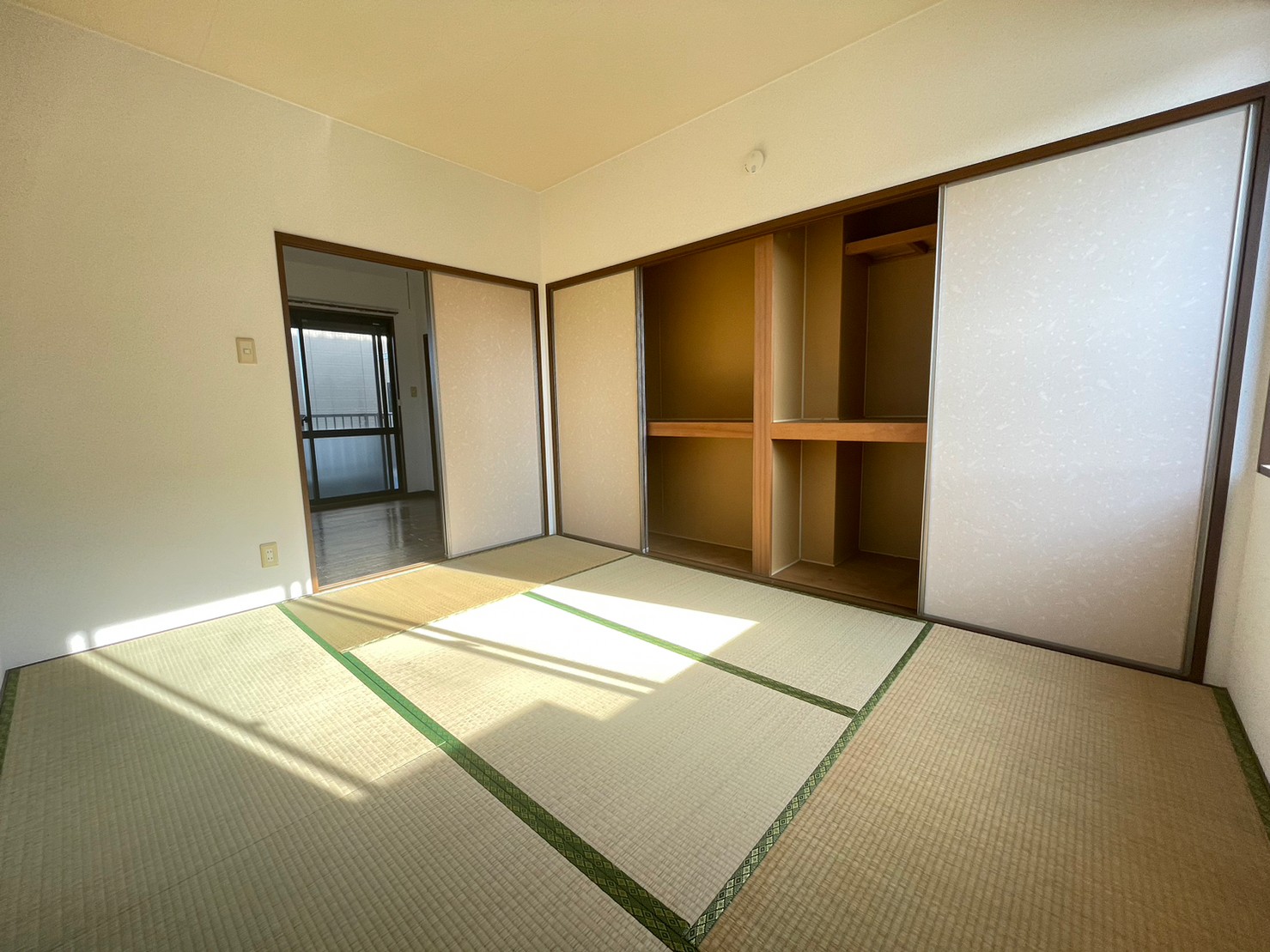 収納　同建物別号室