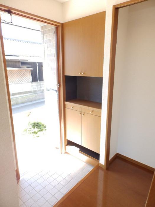 玄関　玄関　シューズボックス