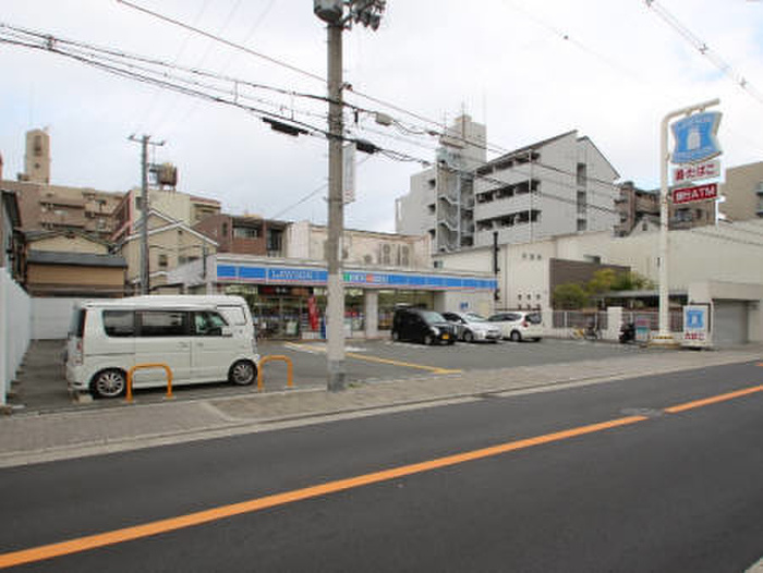 コンビニ　ローソン（コンビニ）まで190m