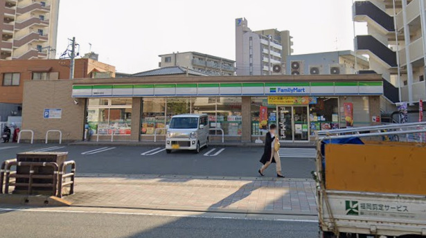 コンビニ　ファミリーマート 福岡玉川町店（コンビニ）まで309m