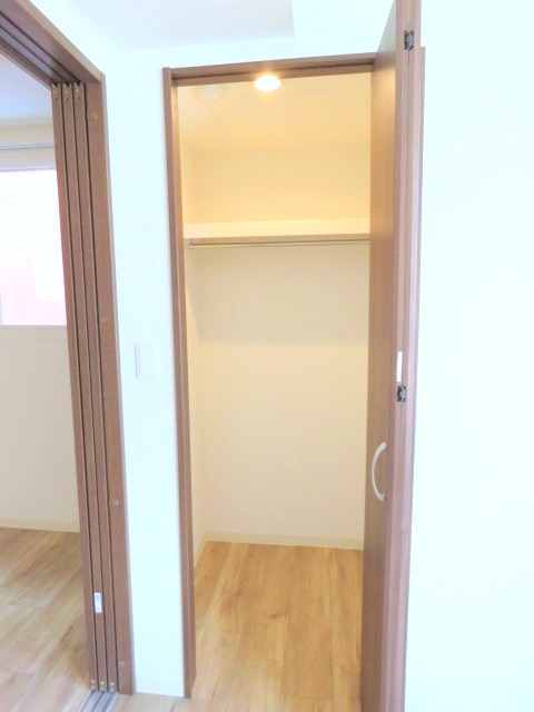 収納　ウォークインクローゼットです☆