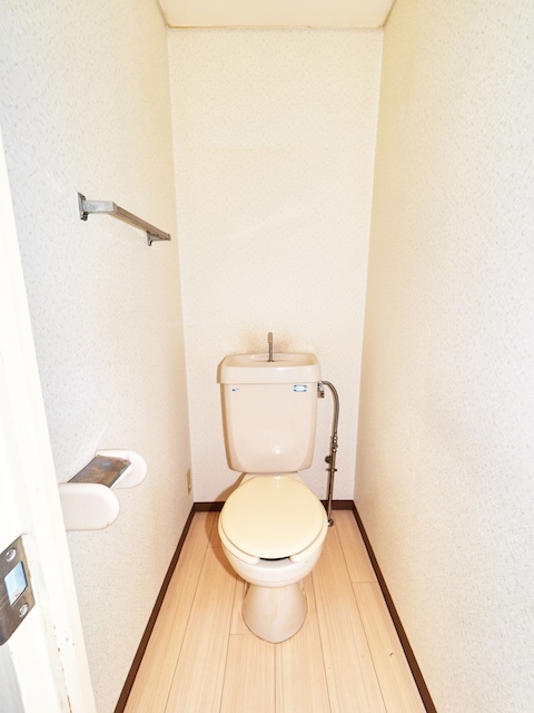 トイレ　便器の交換を予定しています