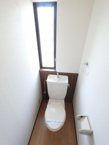 トイレ　※仕様が異なる場合が御座います