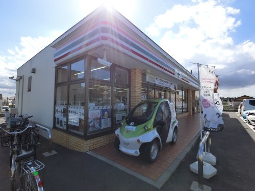 コンビニ　セブン－イレブン千葉おゆみ野南２丁目店（コンビニ）まで135m