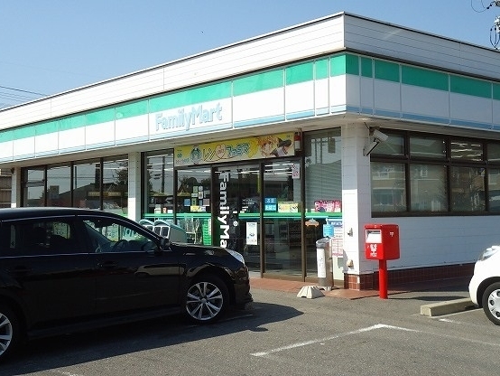 コンビニ　ファミリーマート伊藤町店（コンビニ）まで350m