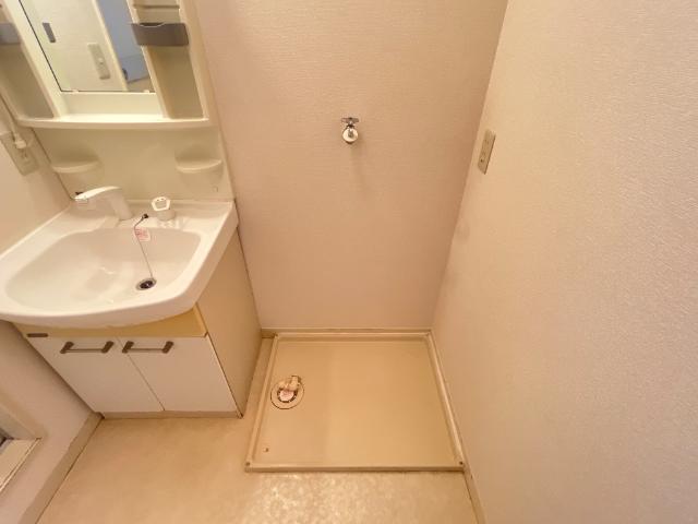 その他　洗濯機置場