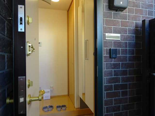 玄関　角部屋の参考写真です