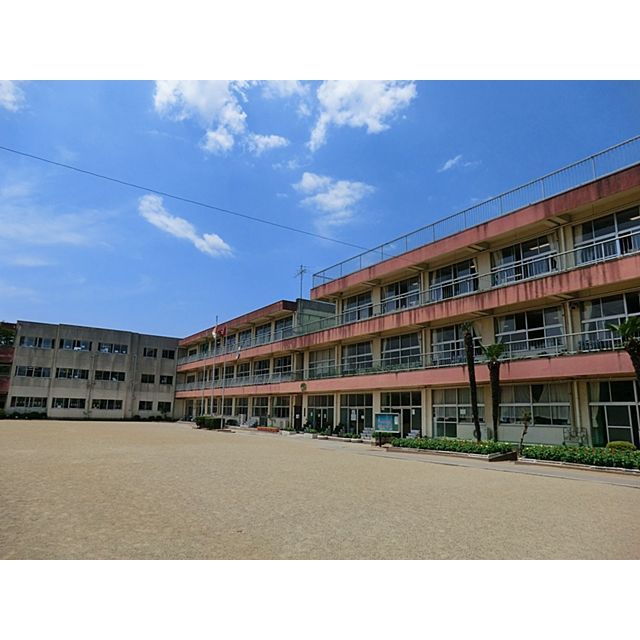 小学校　土浦市立土浦第二小学校（小学校）まで1000m