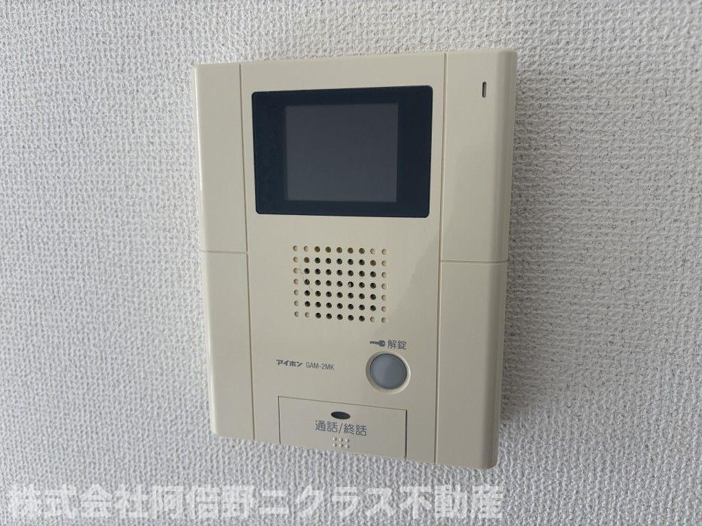 セキュリティ　内装は別部屋の参考写真です。
