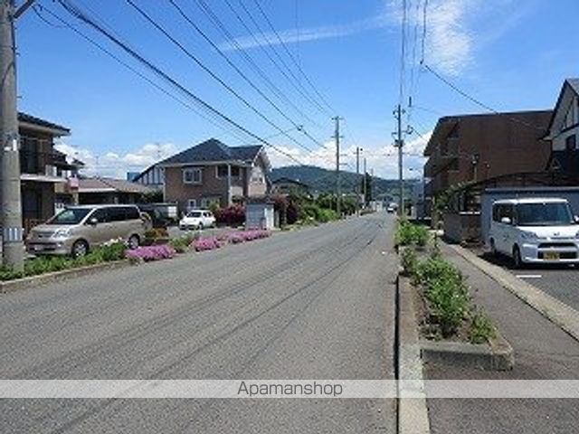 その他　周辺道路（その他）まで0m
