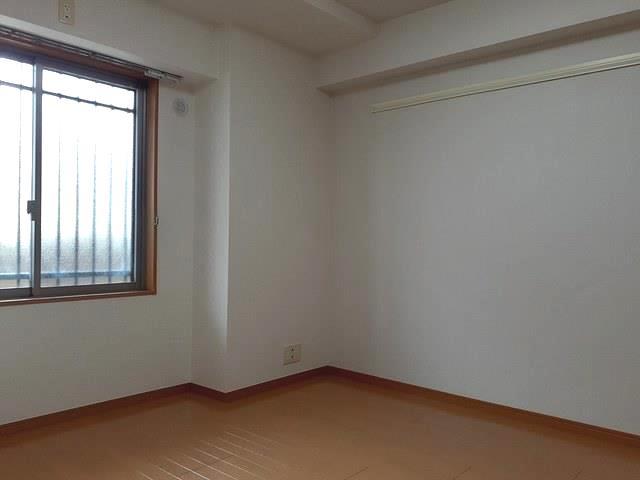 その他部屋・スペース　洋室6帖