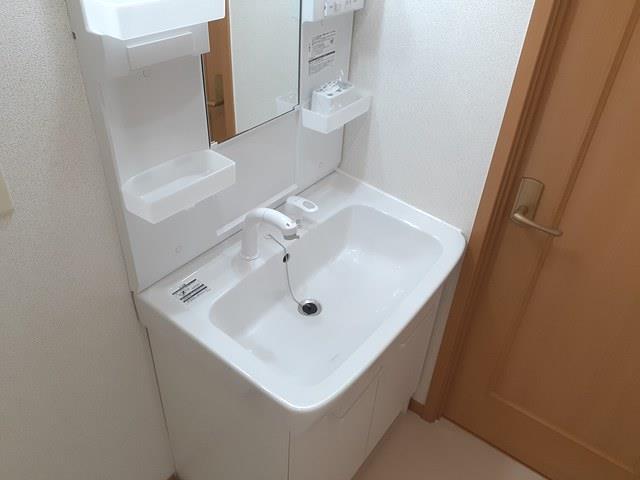 洗面設備　洗髪洗面化粧台