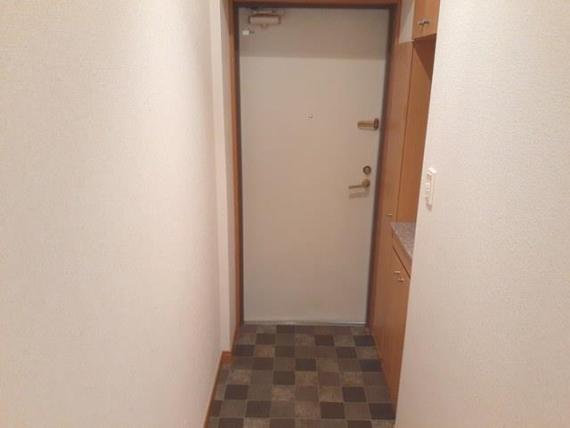 玄関　玄関内