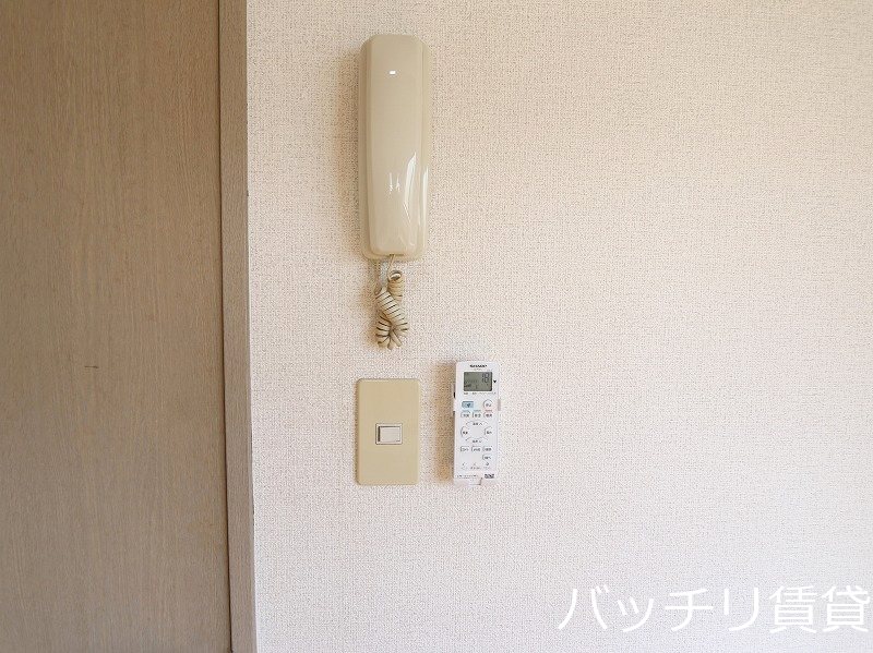 セキュリティ　画像は別号室タイプの為、現状を優先致します。