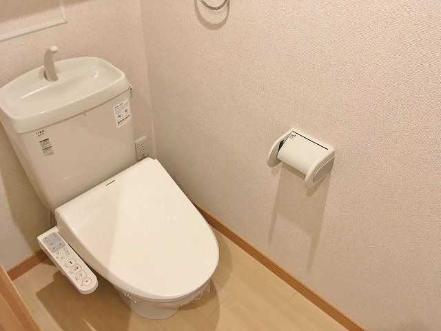 トイレ　参考写真