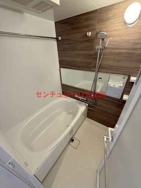 バス・シャワールーム　★広ーいお風呂！★