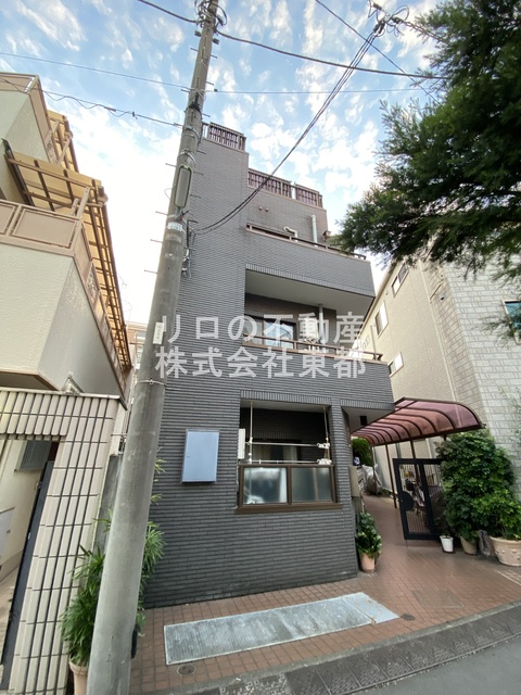 建物外観　閑静な住宅地でゆったりライフスタイルを満喫してください♪