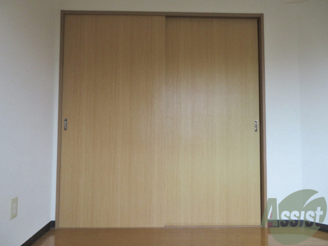 収納　収納はこちらです。沢山荷物が入りそうですね