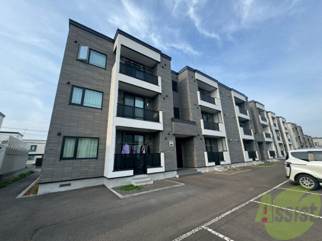 建物外観　札幌市北区屯田八条「リアン２」