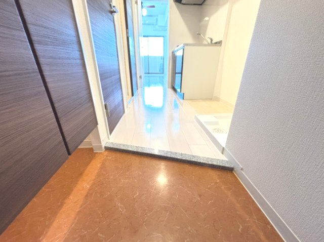 玄関　詳細は、RISUMO江坂本店までお問合せください♪