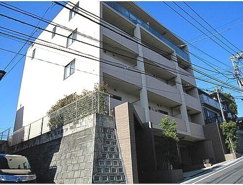 建物外観　オートロック完備