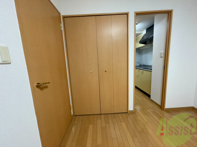 収納　クローゼットがありました。お洋服や荷物はここへ