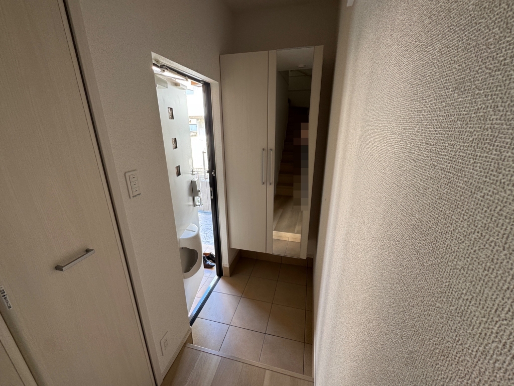 サンティエNAGAIの玄関写真
