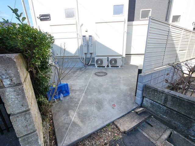 エントランス　★お部屋探しはタウンハウジング稲田堤店まで★