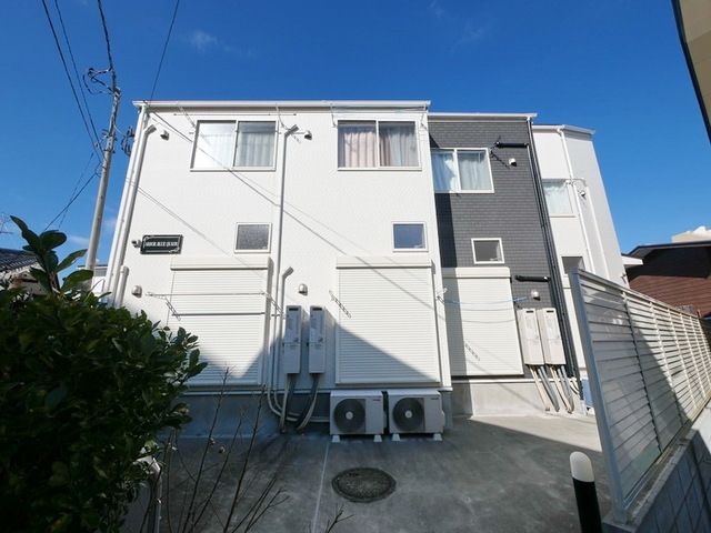 建物外観　★お部屋探しはタウンハウジング稲田堤店まで★