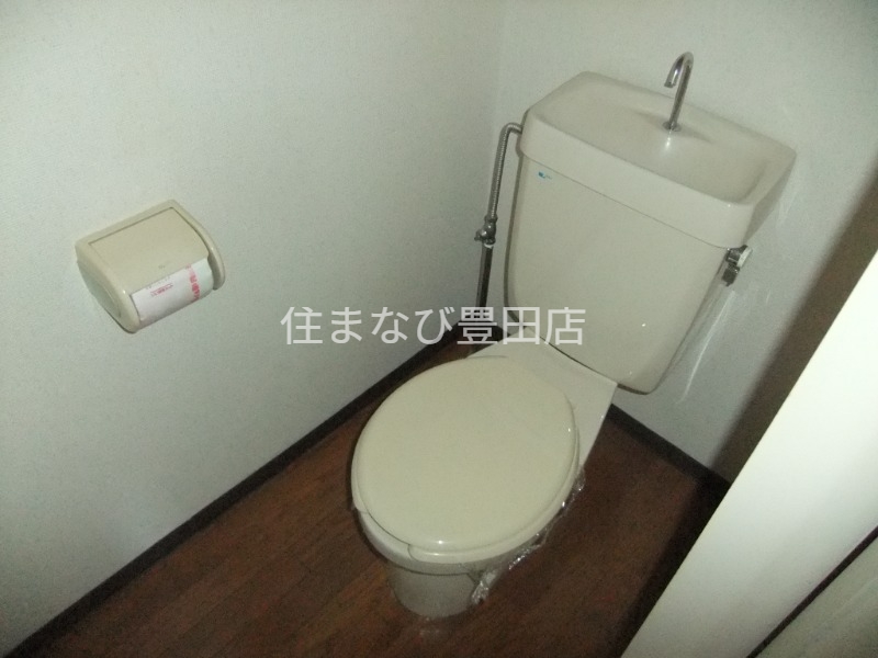 トイレ　同型タイプ
