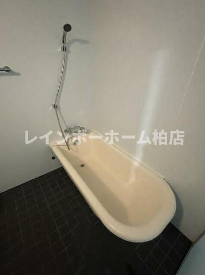 バス・シャワールーム　お風呂です