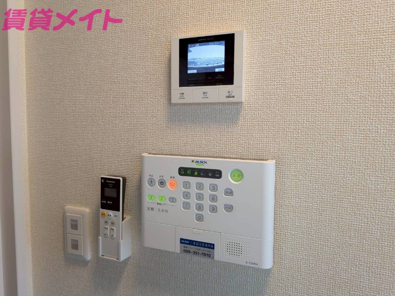セキュリティ　同物件別室反転タイプ画像