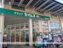 コンビニ　セブン－イレブン足立大谷田店（コンビニ）まで218m