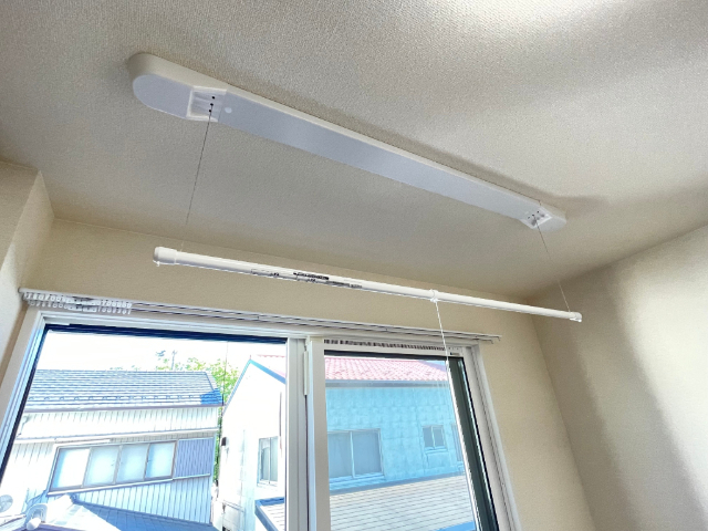その他　室内物干し付きです