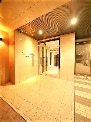建物外観　2016年築の分譲マンションです！