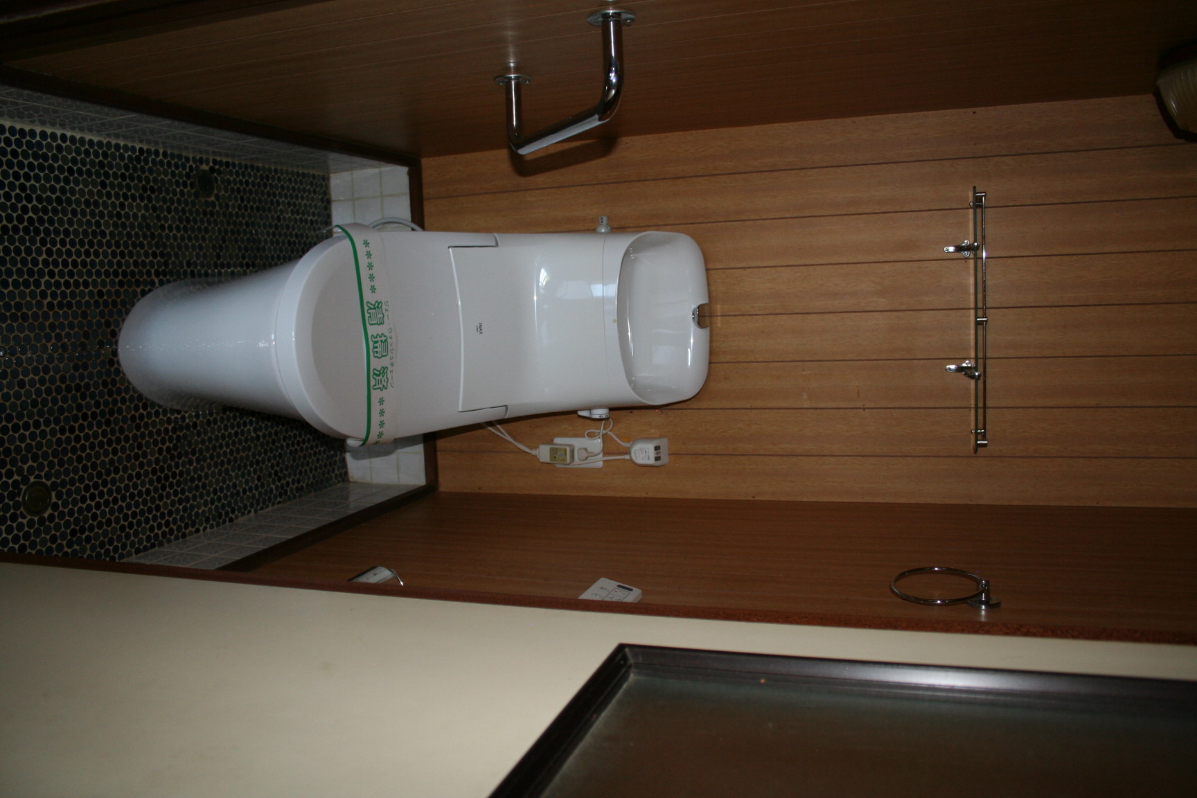河北町西里貸家のトイレ写真