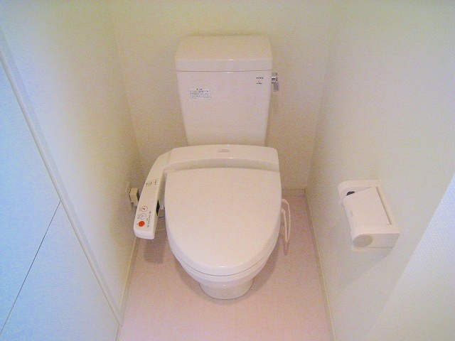 トイレ　ウォシュレット