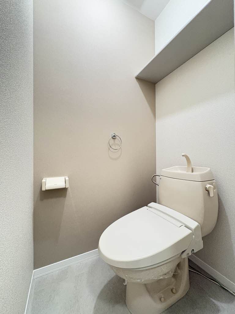 トイレ　落ち着いたトイレです