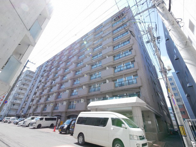 建物外観　★家具家電一式完備★希少なメゾネット！★大通徒歩圏の好立地！