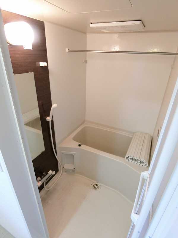 バス・シャワールーム　※同物件、別部屋になります。