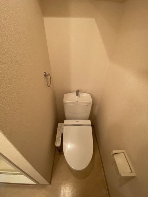 トイレ　【トイレ】ウォシュレットがない場合もございます