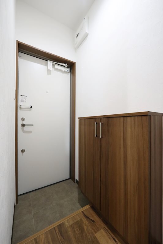 玄関　玄関　シューズボックス
