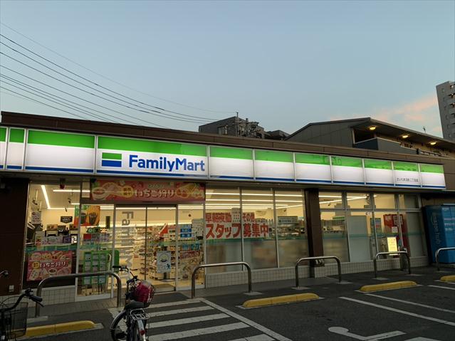コンビニ　ファミリーマート　さいたま沼影一丁目店（コンビニ）まで1547m