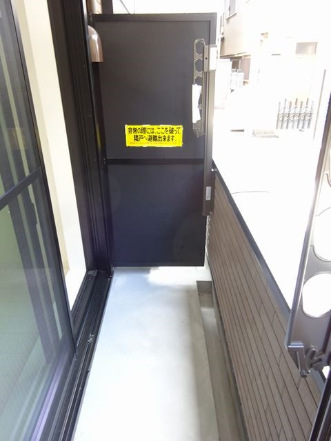 バルコニー