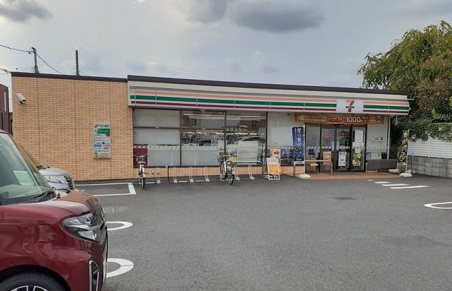 コンビニ　セブンイレブンさいたま大戸3丁目店（コンビニ）まで212m