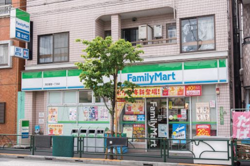 コンビニ　ファミリーマート西日暮里一丁目店（コンビニ）まで272m